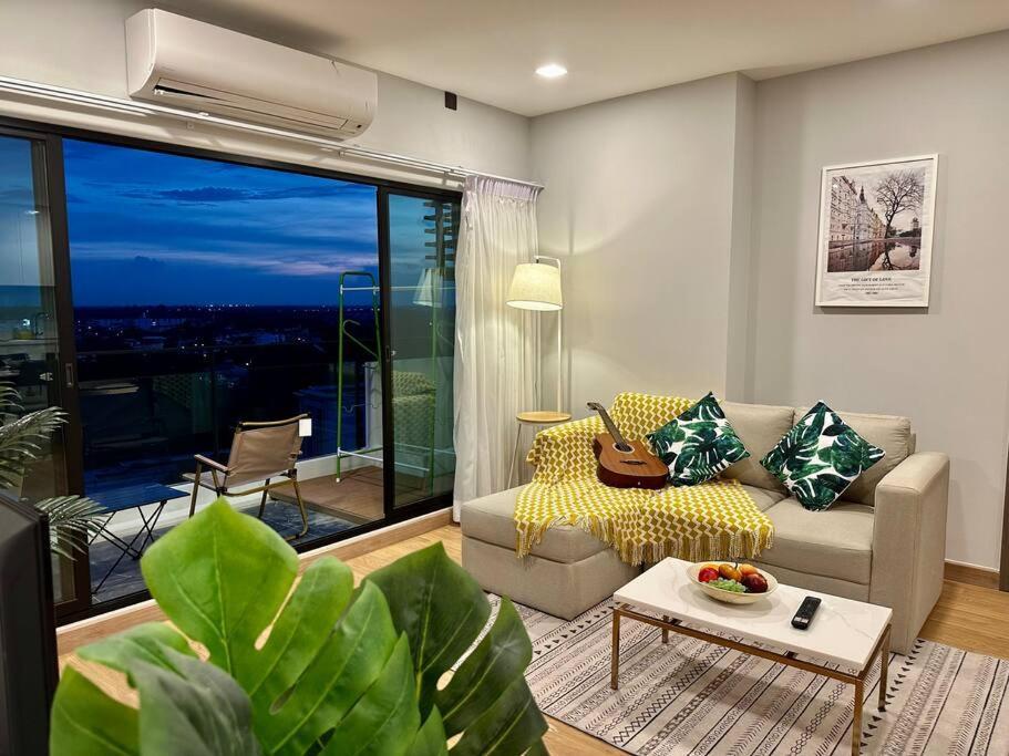 Astra Sky River High Floor,3 Bedrooms 97㎡ 山景房带浴缸 Чіангмай Екстер'єр фото