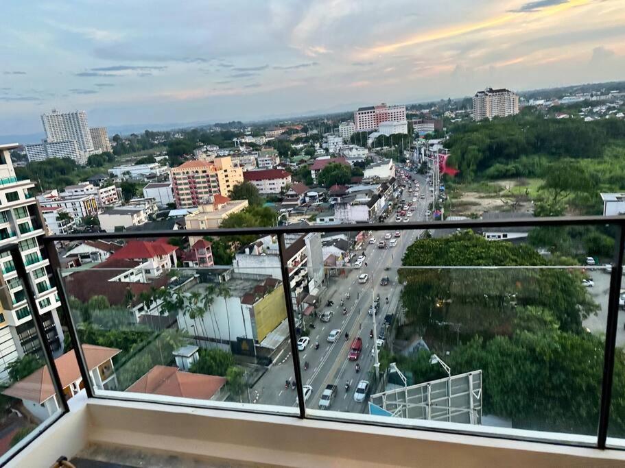 Astra Sky River High Floor,3 Bedrooms 97㎡ 山景房带浴缸 Чіангмай Екстер'єр фото